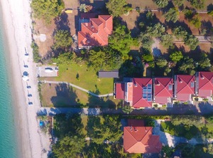 Villa Argo Beachfront Gardens | Pefkochori