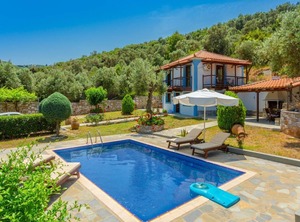 Villa Glysteri Beach | Skopelos Town