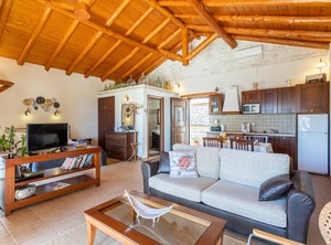 Villa Nionios Beach Sea | Ieromonachos