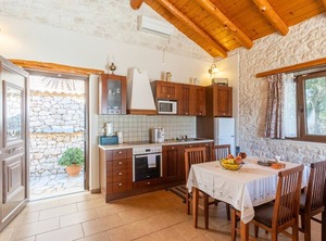 Villa Nionios Beach Sea | Ieromonachos