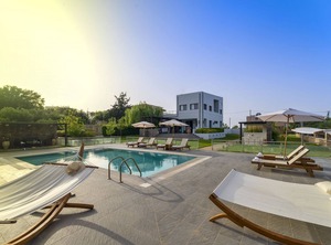 Villa Sfedami | Tria Monastiria