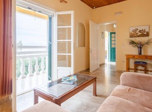 Villa Thespina | Apraos