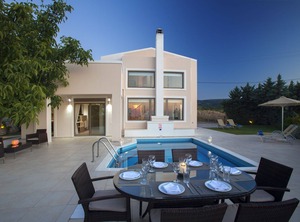 Villas Holidays | Skouloufia