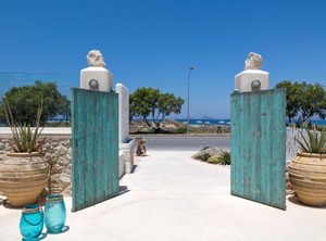 White Pearls | Kos Town