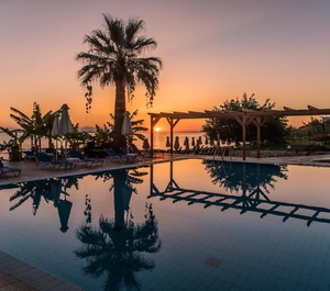 Belussi Beach Hotel 