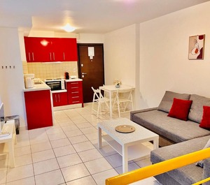 Elvita Apartments 