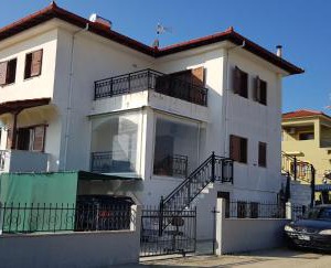 Athos Nikiti 
