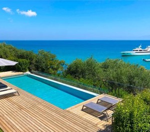 Villa Apanemia Mare 