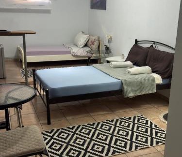 Volos City Centre Apartment | Κεντρικό Ημιυπόγειο Διαμέρισμα