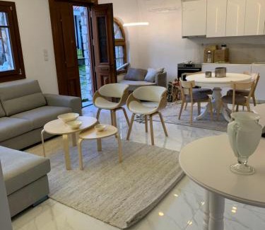 Kastoria Apartment | ΟΙΚΙΑ ΑΠΟΖΑΡΙ ΜΕΓΑΛΗ ΠΕΡΣΑ