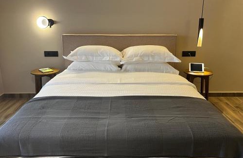 Markopoulon House | Χenion Inn - Athens Airport, Easy Check In Anytime