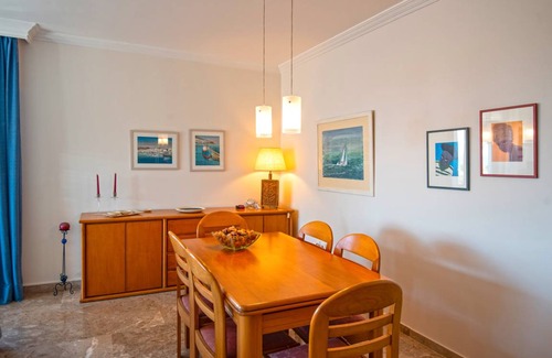 Alimos Apartment | 100 m² Apartment ∙ 2 bedrooms ∙ 4 guests