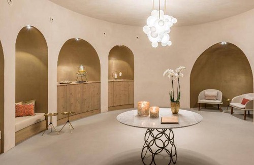 Mystras Hotel | 100 m² Hotel ∙ 2 bedrooms ∙ 127 guests