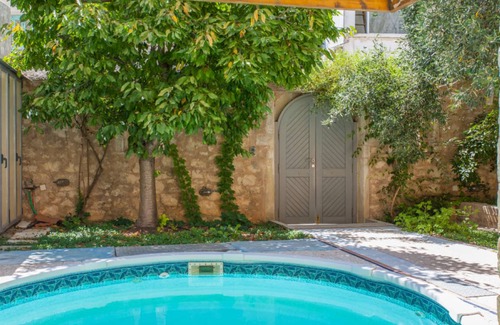 Roustika House | 100 m² House ∙ 1 bedroom ∙ 4 guests