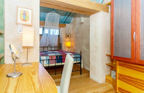 Roustika House | 100 m² House ∙ 1 bedroom ∙ 4 guests