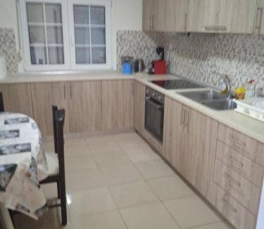 Nea Iraklia House | 100 m² House ∙ 2 bedrooms ∙ 5 guests