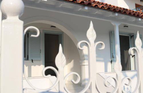 Milos House | 100 m² House ∙ 2 bedrooms ∙ 5 guests