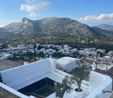 Filoti House | 100 m² House ∙ 3 bedrooms ∙ 7 guests