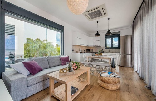 Kattavia House | 100 m² House ∙ 3 bedrooms ∙ 6 guests