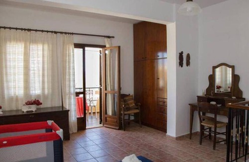 Loukia House | 100 m² House ∙ 2 bedrooms ∙ 5 guests