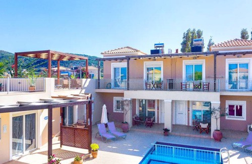 Nopigia Resort | 100 m² Resort ∙ 3 bedrooms ∙ 6 guests
