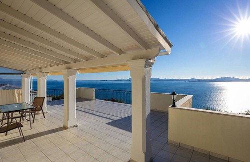 Barbati Villa | 100 m² Villa ∙ 2 bedrooms ∙ 4 guests