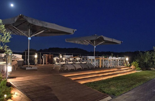 Vassilatika Villa | 1000 m² Villa ∙ 9 bedrooms ∙ 24 guests