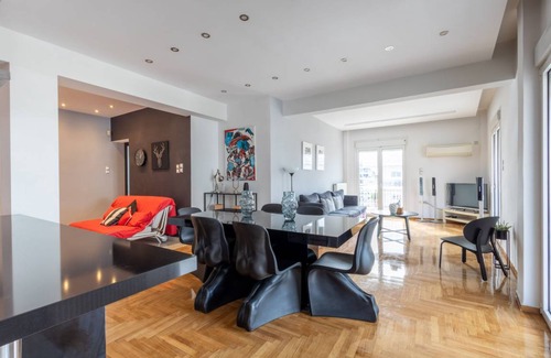 Nea Smirni Apartment | 105 m² Apartment ∙ 2 bedrooms ∙ 6 guests