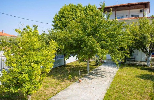Nea Playia House | 105 m² House ∙ 3 bedrooms ∙ 7 guests