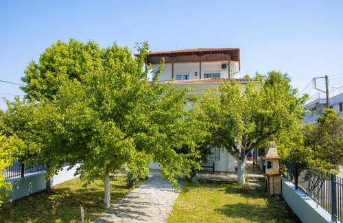 Nea Playia House | 105 m² House ∙ 3 bedrooms ∙ 7 guests