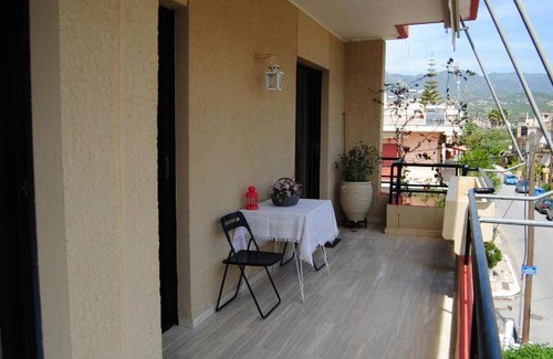 Anatolikos Sinikismos Apartment | 109 m² Apartment ∙ 3 bedrooms ∙ 6 guests