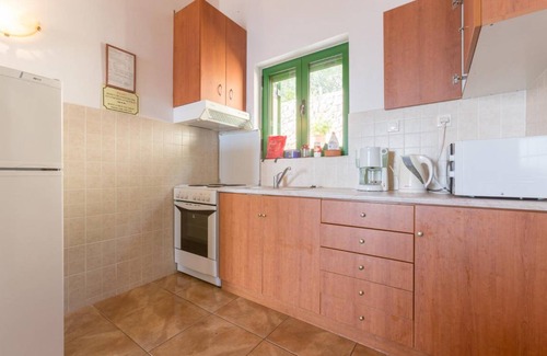 Paxos Villa | 109 m² Villa ∙ 3 bedrooms ∙ 7 guests