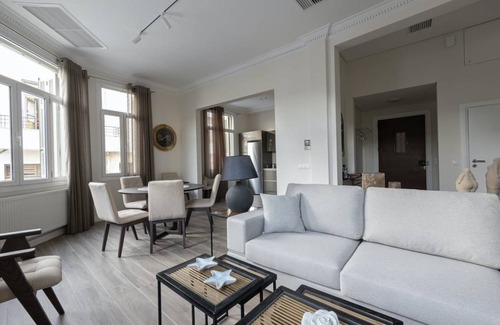 Plaka Apartment | 110 m² Apartment ∙ 2 bedrooms ∙ 5 guests