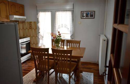 Kastoria Apartment | 110 m² Apartment ∙ 3 bedrooms ∙ 5 guests