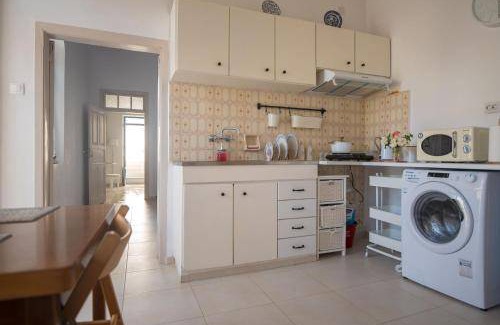 Lardos House | 110 m² House ∙ 2 bedrooms ∙ 6 guests