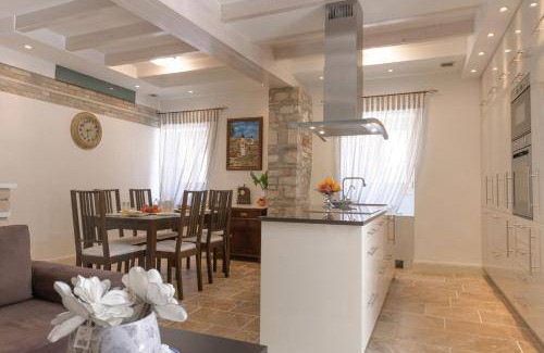 Corfu Town House | 110 m² House ∙ 2 bedrooms ∙ 4 guests