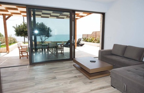 Frangokastellon House | 110 m² House ∙ 3 bedrooms ∙ 6 guests