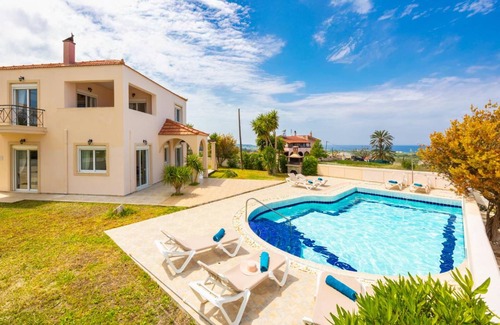Fanai Villa | 115 m² Villa ∙ 3 bedrooms ∙ 7 guests