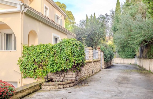 Corfu Town Apartment | 120 m² Apartment ∙ 2 bedrooms ∙ 5 guests