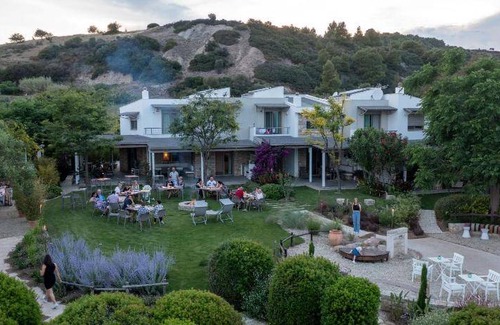 Ormos Panagias Apartment | 120 m² Apartment ∙ 3 bedrooms ∙ 127 guests