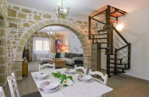 Drapanias House | 120 m² House ∙ 2 bedrooms ∙ 5 guests
