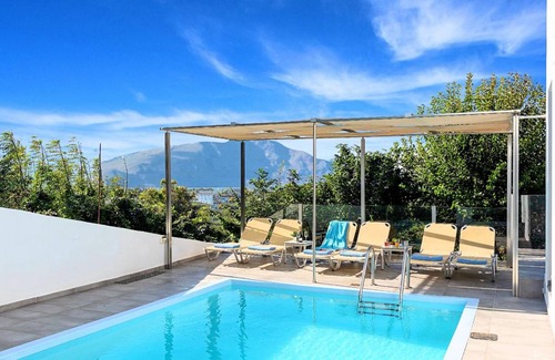 Dramia House | 120 m² House ∙ 3 bedrooms ∙ 10 guests