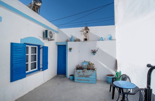 Vivlos House | 120 m² House ∙ 3 bedrooms ∙ 8 guests