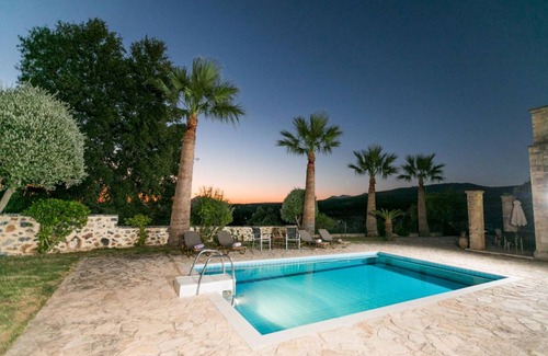 Agia Triada House | 120 m² House ∙ 3 bedrooms ∙ 6 guests