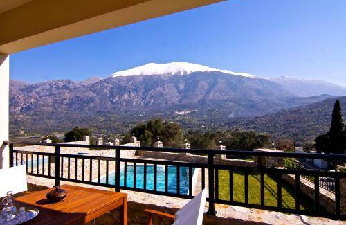 Petrokhorion Resort | 120 m² Resort ∙ 2 bedrooms ∙ 6 guests