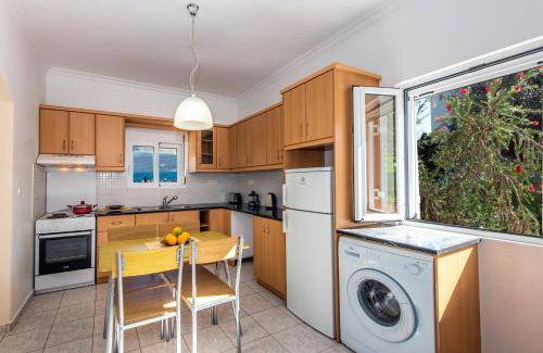 Exopoli Villa | 120 m² Villa ∙ 2 bedrooms ∙ 4 guests