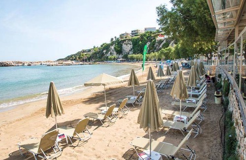 Almyrida Villa | 120 m² Villa ∙ 3 bedrooms ∙ 7 guests