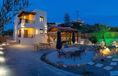 Sfakaki Villa | 120 m² Villa ∙ 3 bedrooms ∙ 6 guests