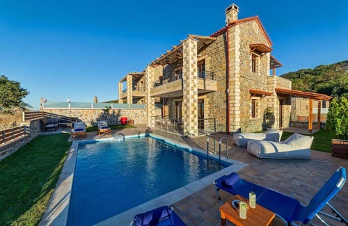 Zoniana Villa | 120 m² Villa ∙ 3 bedrooms ∙ 6 guests