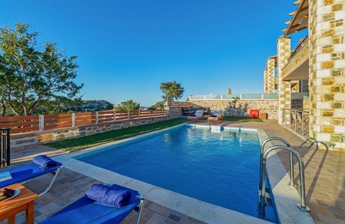 Zoniana Villa | 120 m² Villa ∙ 3 bedrooms ∙ 7 guests